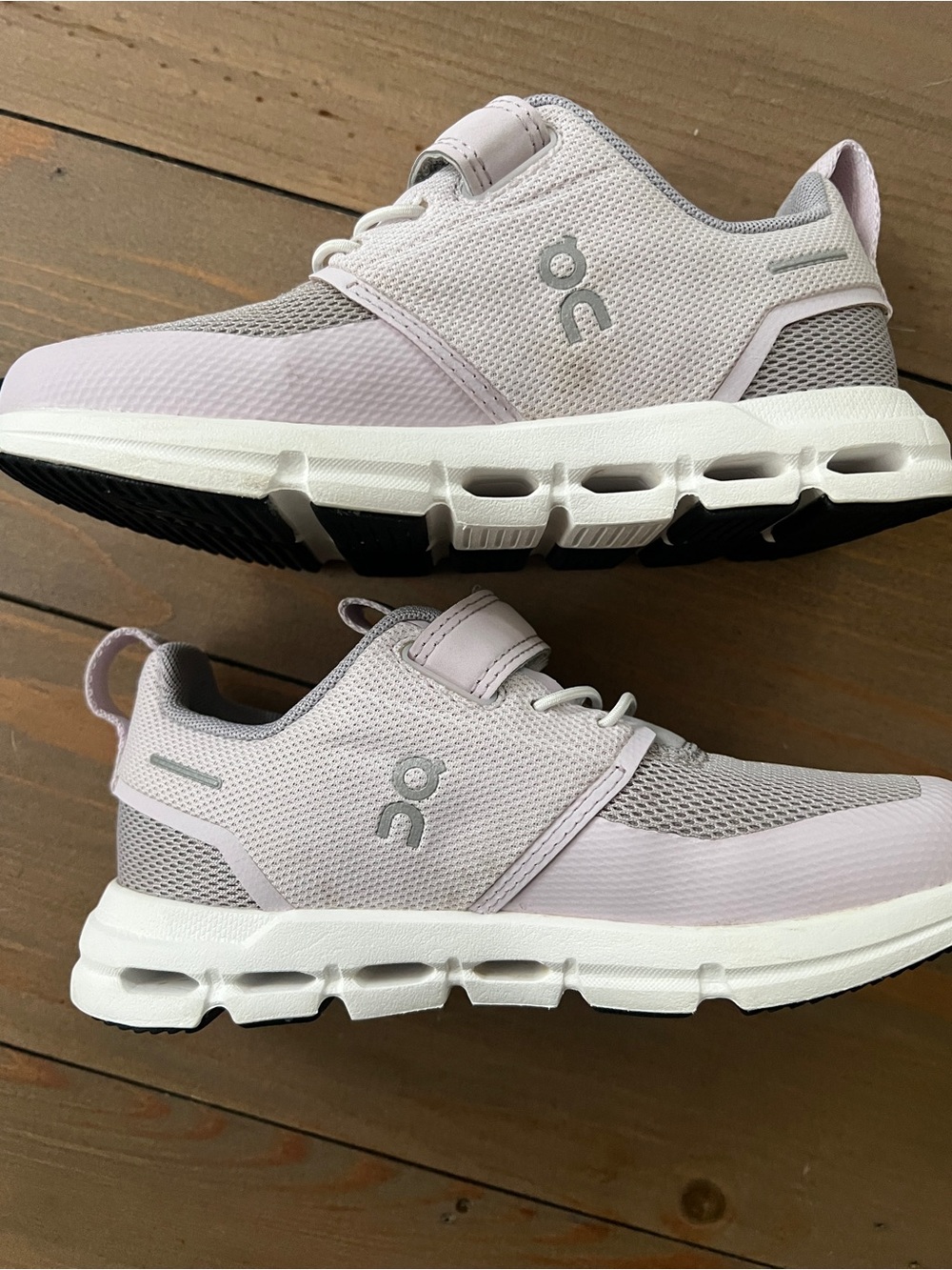 On Cloud Cloud Play Sneakers in Light Lavender - Size 12 - Picture 4 of 4